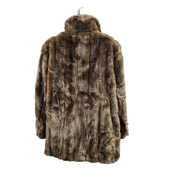VINTAGA GRANDELLA II DESIGNER FAUX FUR COAT - Picture 6 of 6
